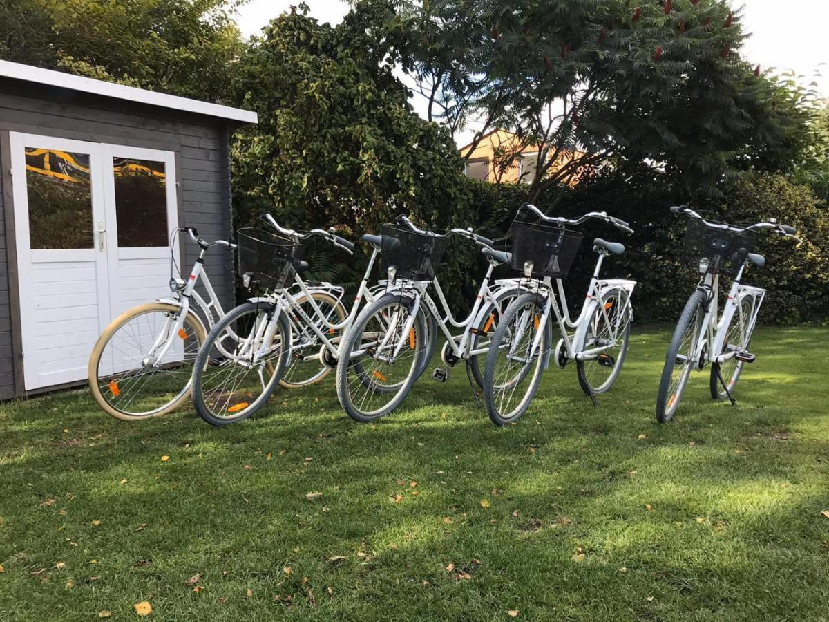 הוסום Ferienwohnung „Opa'S Tohuus“Mit Fahrraedern, Husum מראה חיצוני תמונה