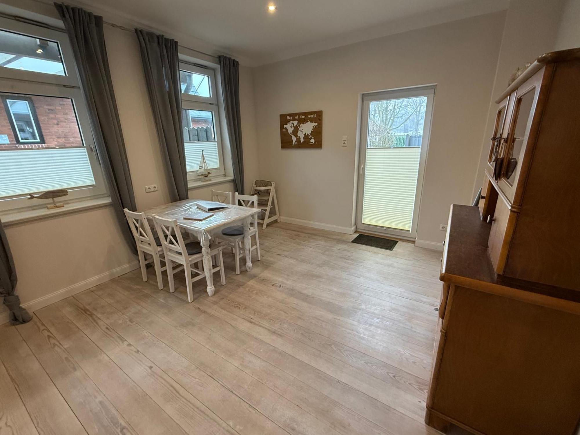 הוסום Ferienwohnung „Opa'S Tohuus“Mit Fahrraedern, Husum מראה חיצוני תמונה
